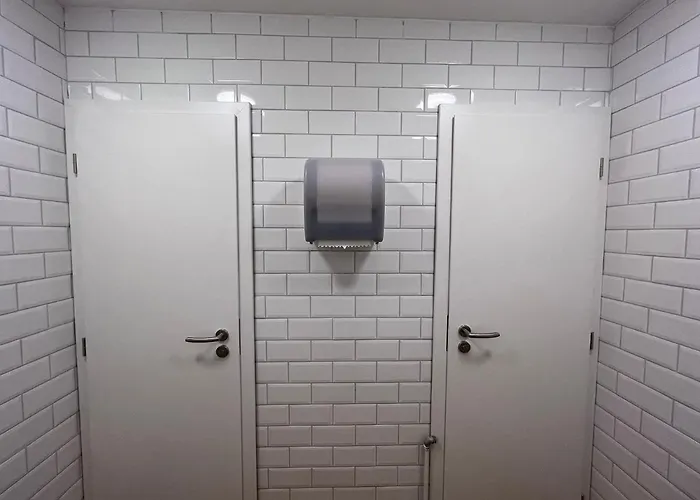 Erjavceva Mountain Hut At Vrsic Pass Penzion Kranjska Gora