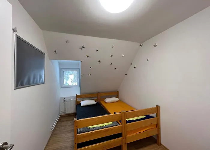 Gæstehus Erjavceva Mountain Hut At Vrsic Pass