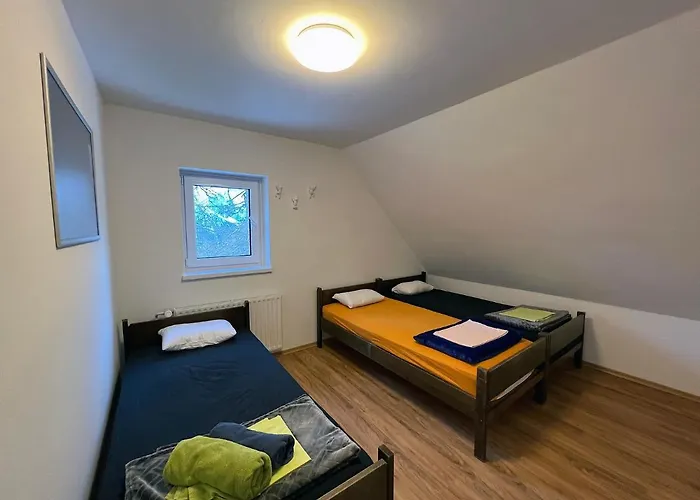 Hiša za goste Erjavceva Mountain Hut At Vrsic Pass *