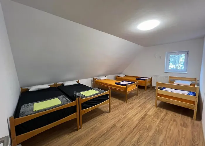 Gæstehus Erjavceva Mountain Hut At Vrsic Pass *