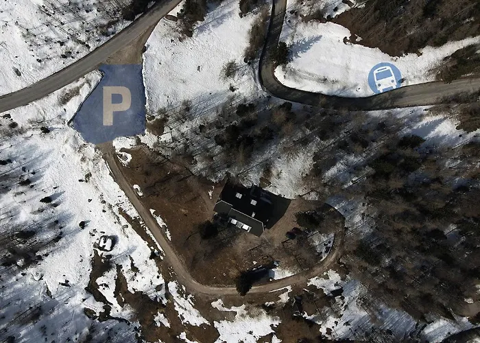 Erjavceva Mountain Hut At Vrsic Pass Hiša za goste