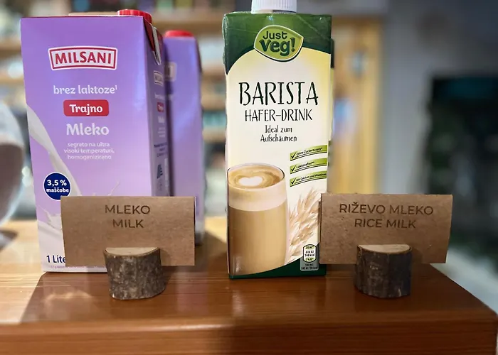 Hiša za goste Erjavceva Mountain Hut At Vrsic Pass *